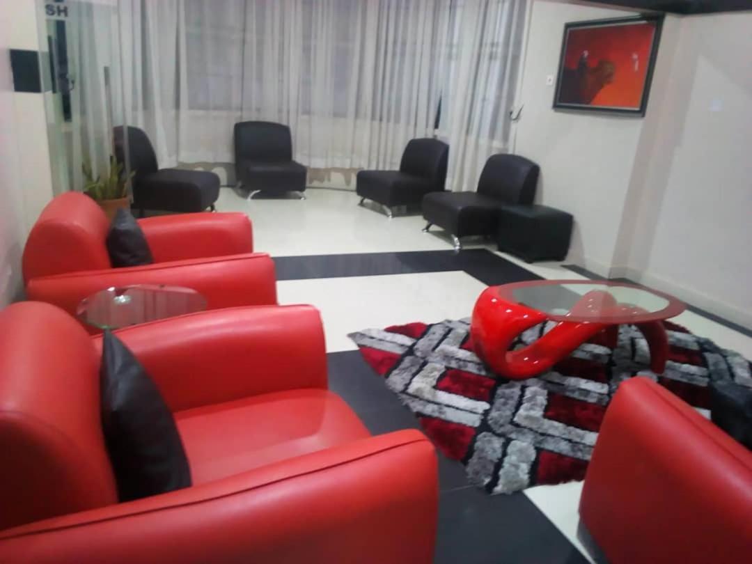 Primal Aparthotel Ikoyi Lagos Extérieur photo
