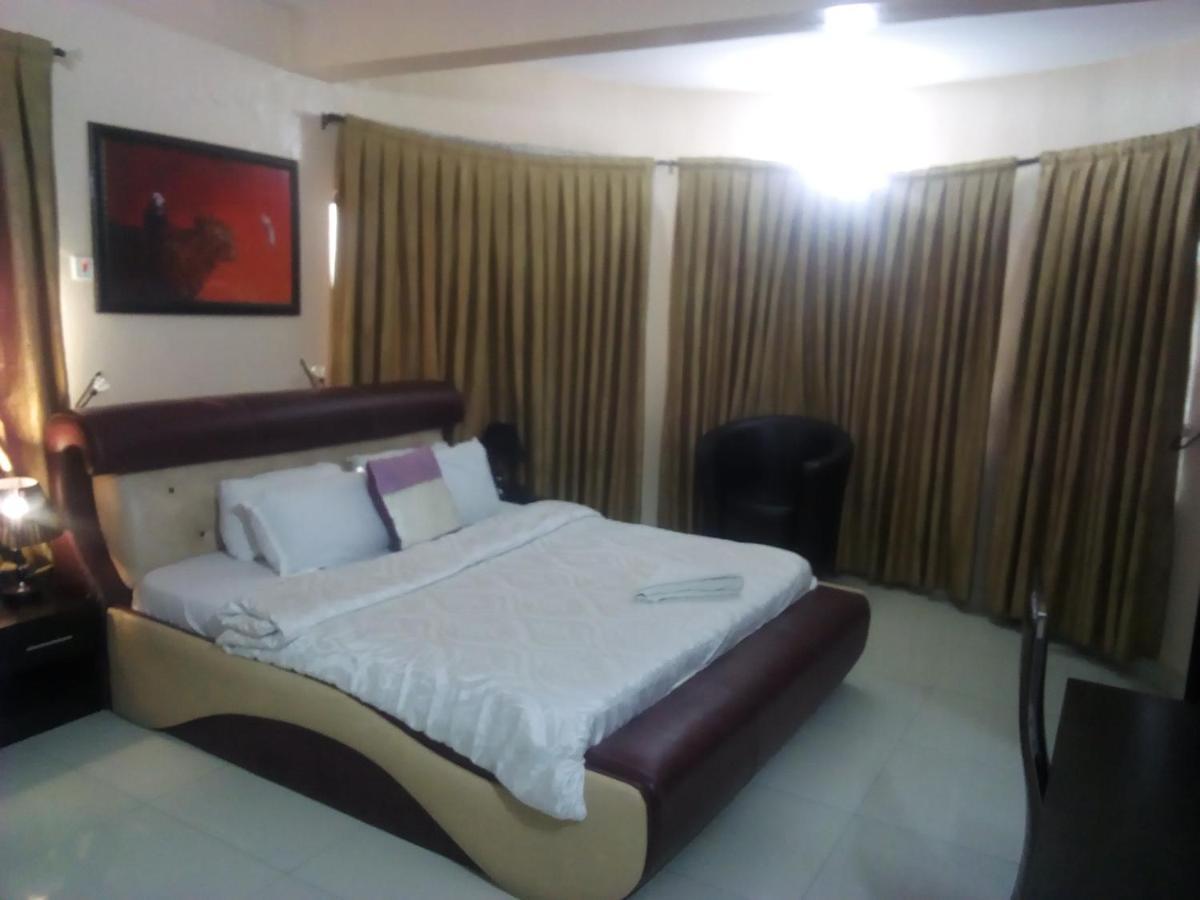 Primal Aparthotel Ikoyi Lagos Extérieur photo