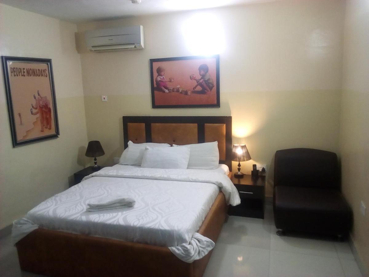 Primal Aparthotel Ikoyi Lagos Extérieur photo