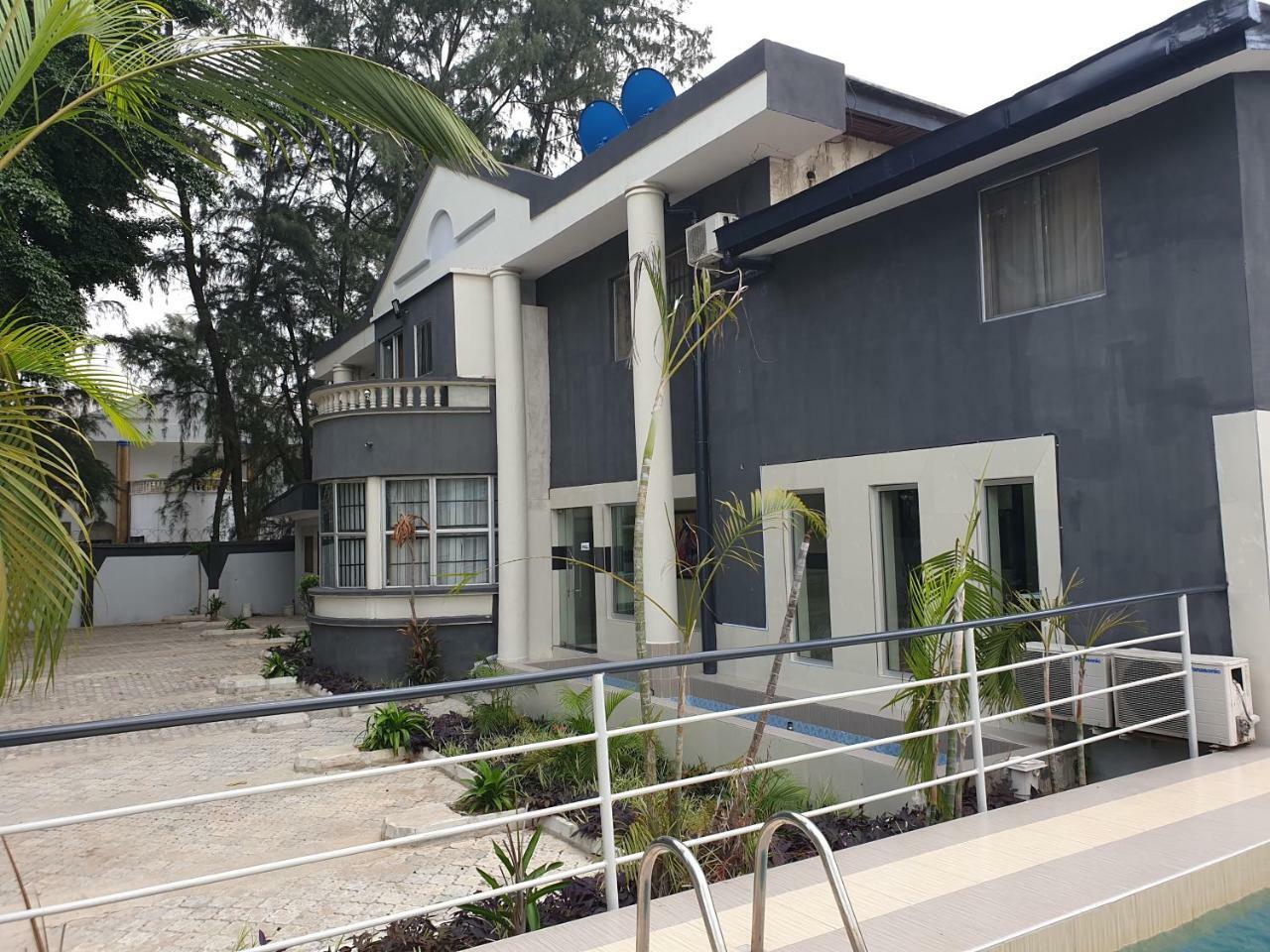 Primal Aparthotel Ikoyi Lagos Extérieur photo