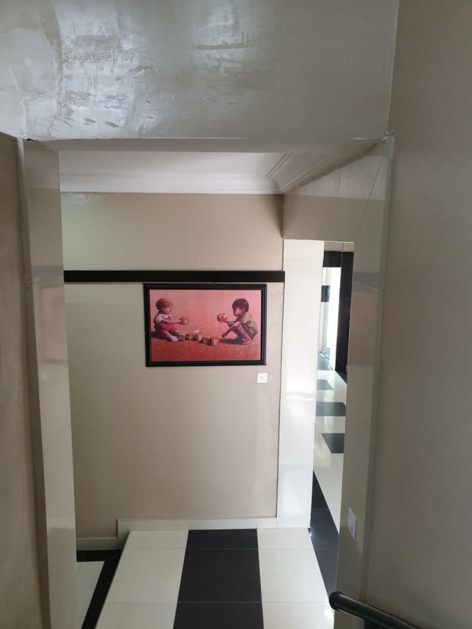 Primal Aparthotel Ikoyi Lagos Extérieur photo