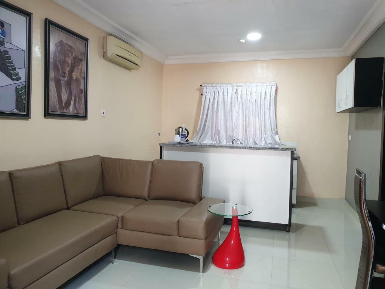 Primal Aparthotel Ikoyi Lagos Extérieur photo