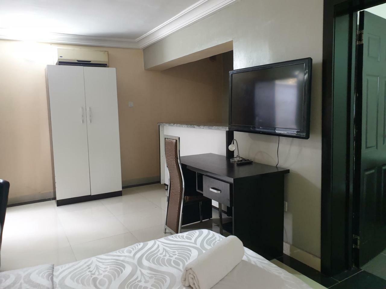 Primal Aparthotel Ikoyi Lagos Extérieur photo